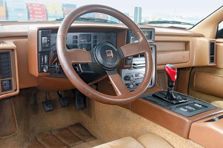 Pontiac Fiero GT, Cockpit
