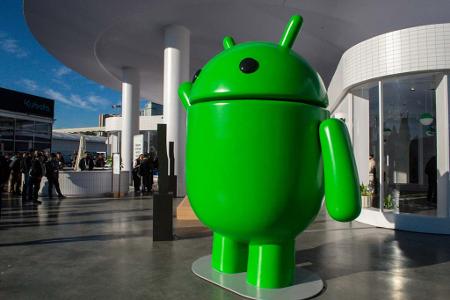 Das Maskottchen von Googles Mobil-Betriebssystem Android (Symbolbild).