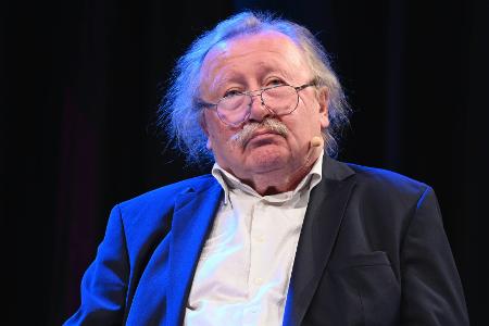 Vor EM: Philosoph Sloterdijk warnt vor zu viel Euphorie Vor EM: Philosoph Sloterdijk warnt vor zu viel Euphorie