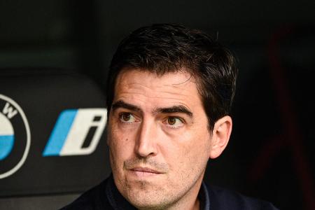 Andoni Iraola (AFC Bournemouth) - Ein Wechsel des 41-Jährige nach München wäre eine faustdicke Überraschung. Laut 'Bild' ist der junge Spanier einer der Außenseiterkandidaten auf den Trainerposten beim FC Bayern. Nähere Details nennt das Boulevardblatt nicht.