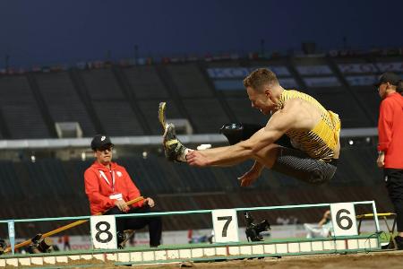 Kurztrip erfolgreich: Rehm holt siebtes WM-Gold in Folge