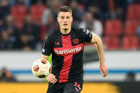 Patrik Schick (ab 80.) - ohne Bewertung - Kam direkt nach seiner Einwechslung zu einer der besten Chancen der Schlussphase. Die Wende konnte er nicht mehr einleiten.
