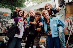 "Uferpark - Gute Zeiten, wilde Zeiten": Drehstart für Teenager-Serie