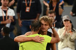 French Open: Zverev gegen Nadal am Montag