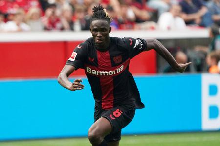 ABWEHR: Odilon Kossounou - Note: 5,5 - Holte sich im ersten Zweikampf der Partie eine plumpe Gelbe Karte ab. Trat kurz vor der Pause dann Tomiak heftig auf den Knöchel und flog vom Platz. Machte das Spiel so enger, als es hätte sein müssen. In einem Finale mit solch klaren Vorzeichen darf ihm das niemals passieren.