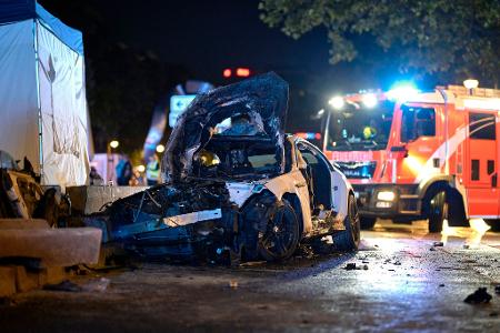 Tödlicher Unfall nahe Ku'damm: Fahrer fährt viel zu schnell