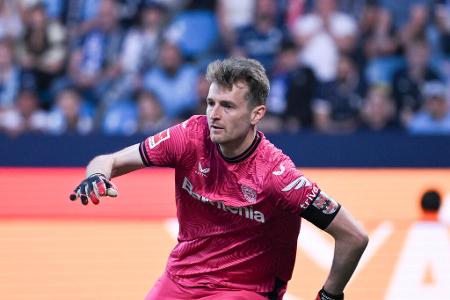Bayer Leverkusen - TOR: Lukas Hradecky - Note: 2,0 - War der entscheidende Rückhalt und hielt den Pokalsieg mit zwei Glanzparaden gegen Hanslik (4.) und Ache (63.) fest. Viel mehr gab es letztlich nicht zu tun.