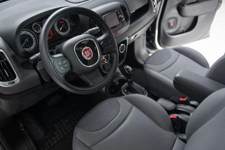 Fiat 500 L Papamobil von 2015