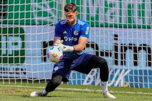 Wolfsburg holt Keeper Müller von Schalke