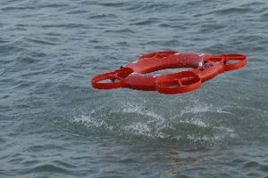 Rettungsdrohne schützt vor Ertrinken