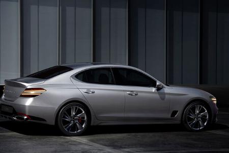 Genesis G70