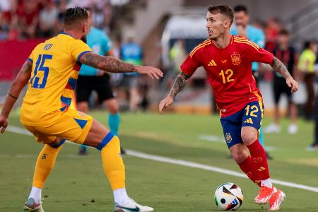 Mit einer B-Elf: Spanien schlägt Andorra deutlich Mit einer B-Elf: Spanien schlägt Andorra deutlich