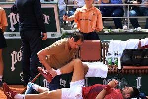 Nach French-Open-Aus: Djokovic am Knie operiert