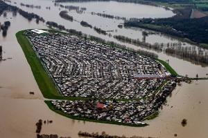 Deutschlands größter Campingplatz evakuiert