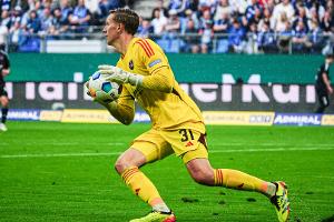 Nürnberger Reichert als vierter Torhüter beim DFB-Training