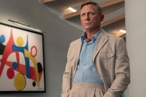 Drehstart für "Knives Out 3": Foto zeigt Daniel Craig ganz verändert