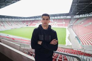 Augsburg verpflichtet Torhüter Labrovic