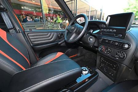 Lada e-Niva Travel