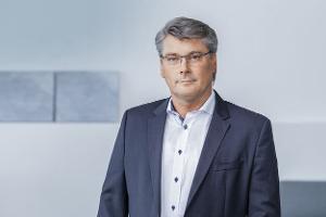 Knaus baut seinen Service aus