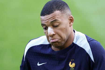 Deschamps optimistisch: Mbappe-Einsatz bleibt aber offen Deschamps optimistisch: Mbappe-Einsatz bleibt aber offen
