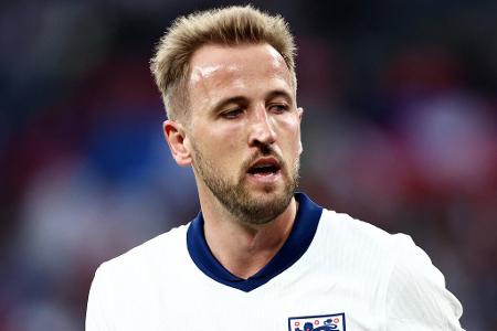 England - Three Lions - Drei Löwen aufm Trikot, aber null EM-Titel. England reist mal wieder als einer der Favoriten an ...