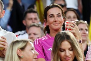 Lisa Müller bei EM-Achtelfinalspiel erstmals im Stadion dabei