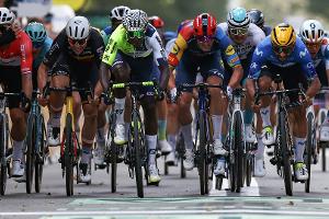 Eritreer Girmay sprintet zum Sieg auf der 3. Tour-Etappe