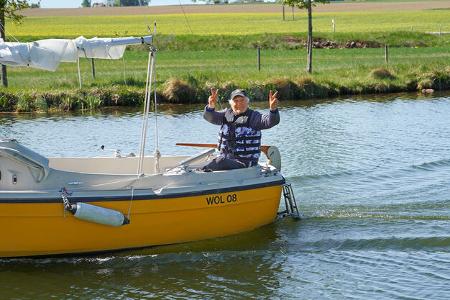 FreizeitkapitŠn, Boot, Kanal, Wiese