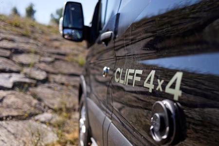 Sunlight 4x4 Cliff
