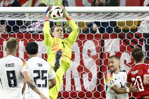 Neuer: "Denke gar nicht ans Aufhören"