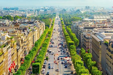 Die Avenue des Champs Élysées