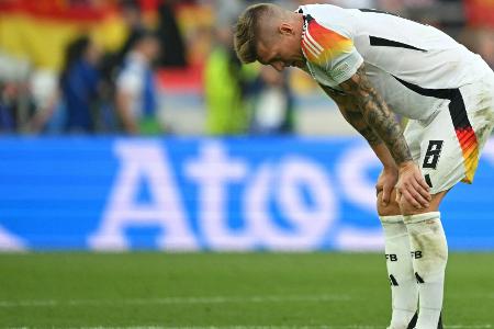Kroos: Kroos: