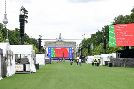 Nach Sturmböen in Berlin: Fanzonen öffnen wieder Nach Sturmböen in Berlin: Fanzonen öffnen wieder