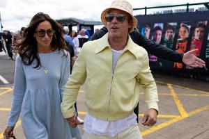 Liebesauftritt: Brad Pitt zeigt sich Hand in Hand mit seiner Freundin