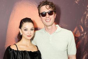 "Back to Black"-Star Marisa Abela und Jamie Bogyo sind verlobt