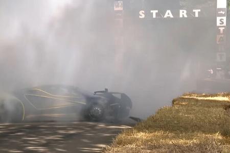 Lotus Evija X Elektro-Hypercar Crash Goodwood