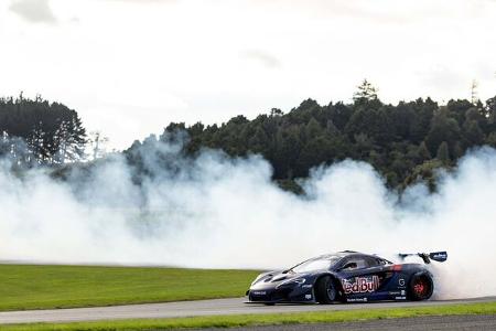 McLaren P1 als Driftcar in Goodwood.