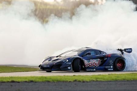 McLaren P1 als Driftcar in Goodwood.