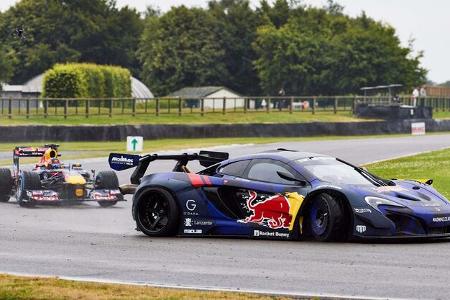 McLaren P1 als Driftcar in Goodwood.