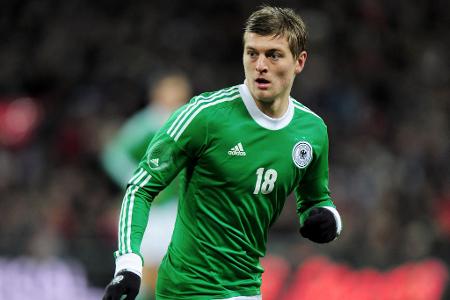Toni Kroos - Legte nach dem WM-Titel eine unnachahmliche Karriere hin und erklomm den deutschen Fußball-Olymp. Beendete 2024 als sechsfacher Champions-League-Sieger auf den Höhepunkt seines Schaffens die Laufbahn. Nur die Krönung bei der Heim-EM 2024 blieb ihm verwehrt.