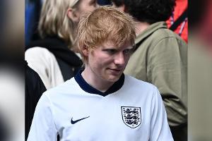 Ed Sheeran und Co.: Diese Promis drücken den Engländern die Daumen