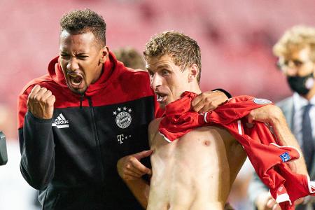 'Der trägt das mit einer Inbrunst – das passt einfach. Wenn ich so etwas tragen würde, würden mich alle fragen, ob jetzt ganzjährig der Fasching ausgebrochen ist.' (Thomas Müller über den Kleidungsstil von Jérôme Boateng)