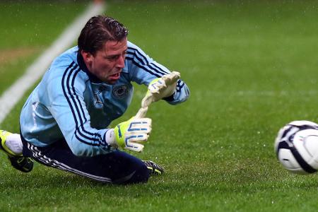 Roman Weidenfeller - Durfte 2014 ohne Einsatz Weltmeister werden. Machte sein letztes Länderspiel dann im Juni 2015 gegen Gibraltar und beendete 2018 seine Karriere bei Borussia Dortmund. Arbeitet mittlerweile als Klub-Botschafter.