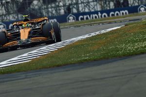 Formel 1: Norris schlägt Verstappen - Leclerc crasht