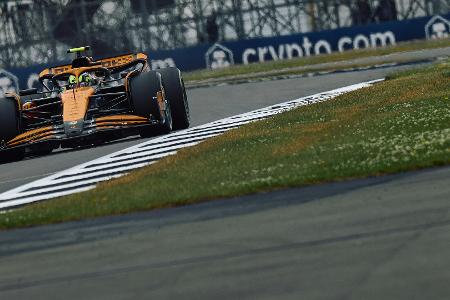 Formel 1: Norris schlägt Verstappen - Leclerc crasht Formel 1: Norris schlägt Verstappen - Leclerc crasht