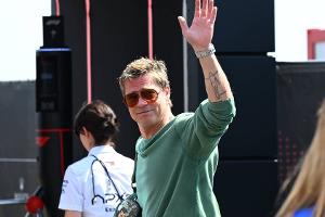 Beim Grand Prix von Ungarn: Brad Pitt zurück im Formel-1-Fahrerlager