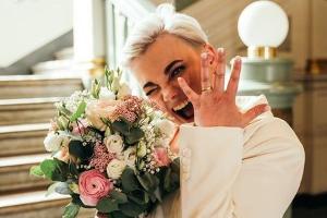 Sängerin Ela Steinmetz: Heimliche Hochzeit vor drei Jahren