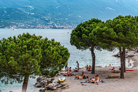 Gardasee, Baden in Limone