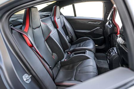 BMW M5 CS, Interieur
