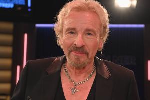 Thomas Gottschalk teilt ein seltenes Familienfoto mit Enkeln